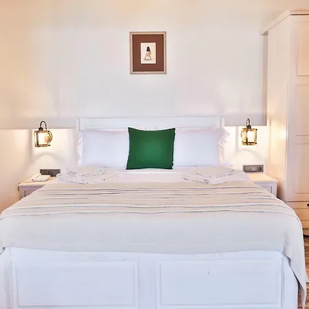 Hotel Pier House
